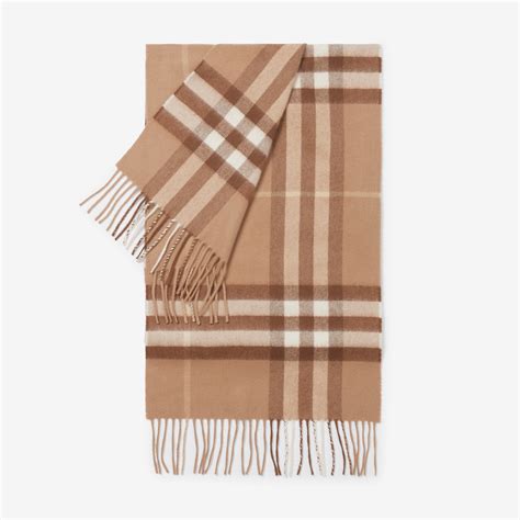 burberry 4004196 2310b camel check|Check Cashmere Scarf in Mid camel .